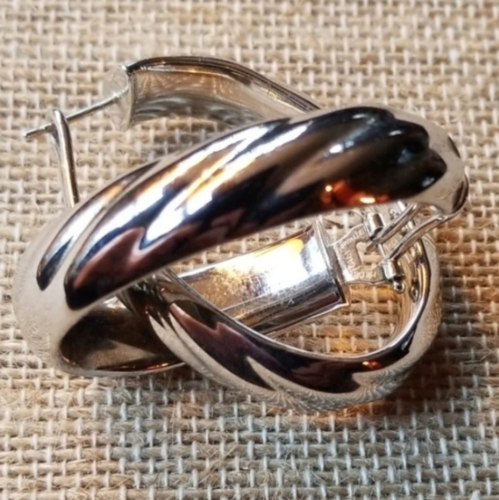 Silvertone Hoops | Leverback Posts